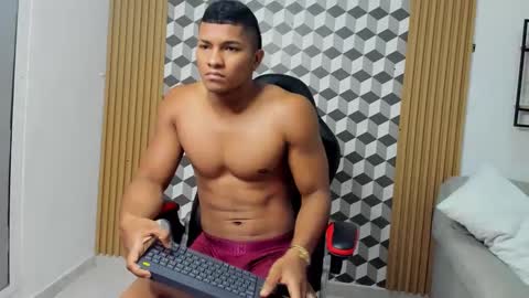 khen_west1 online show from 11, 3, 2025