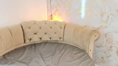 Khloe online show from 3, 2, 2026