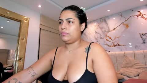 Snapshot of kiana_cream chatting on 28, 5, 2026 N M online show from 28, 5, 2026