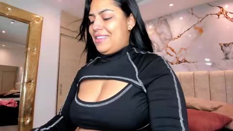 Snapshot of kiana_cream chatting on 30, 5, 2026 N M online show from 30, 5, 2026
