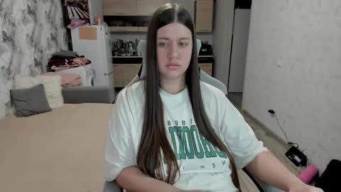 kianna_dior_ online show from 22, 11, 2025