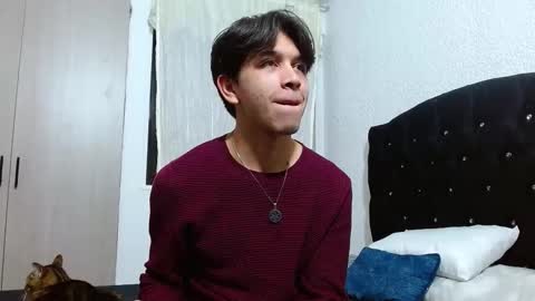 Adrian  Chlloe online show from 26, 9, 2025