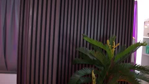 kiara_moreno online show from 9, 9, 2025