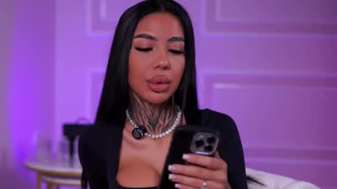 kiara_moreno online show from 25, 10, 2025
