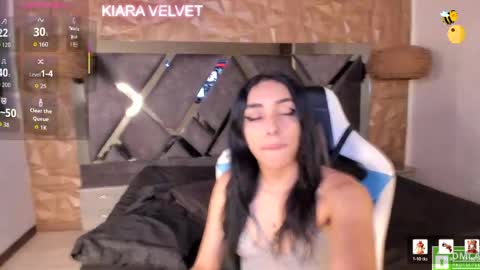 kiara_velvet__ online show from 5, 5, 2026