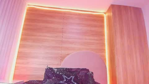 kiaralopez_ online show from 6, 5, 2026