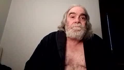 KICKINME online show from 5, 3, 2025