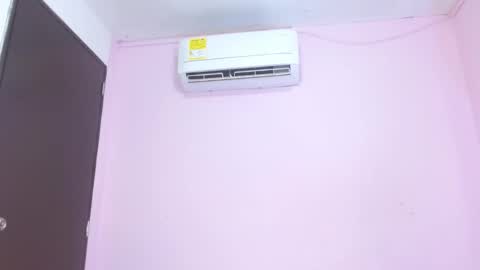 Snapshot of kiitty_horny_ chatting on 8, 10, 2025 Melody online show from 8, 10, 2025
