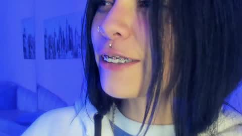 kIKI online show from 28, 12, 2024