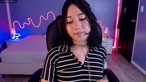 kIKI online show from 24, 2, 2025