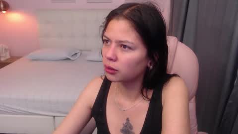 kIKI online show from 19, 9, 2025