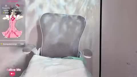 Snapshot of kiki_loveu chatting on 22, 12, 2024 kiki_loveu online show from 22, 12, 2024