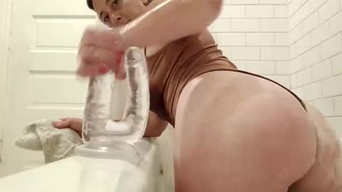 kikikinx online show from 16, 4, 2026