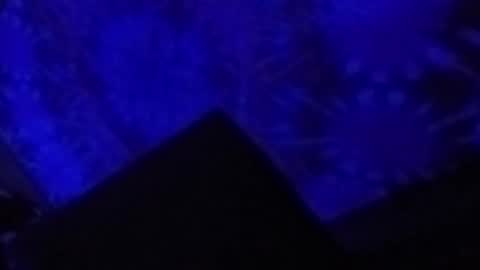 kikilovespartylights online show from 7, 11, 2025