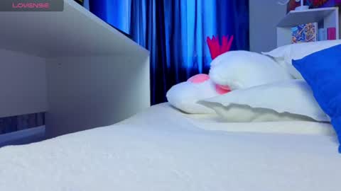 Kiki online show from 12, 7, 2026