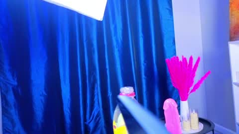 Kiki online show from 13, 7, 2026