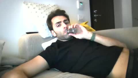 kikkus01 online show from 4, 2, 2025