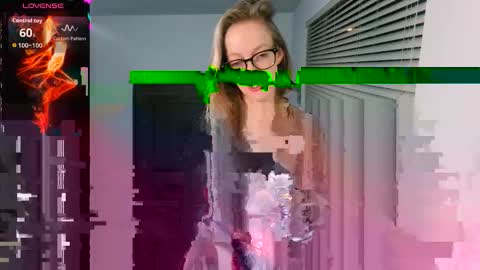 Snapshot of kiks823 chatting on 11, 3, 2026 ONLY FANS Britteebee online show from 11, 3, 2026