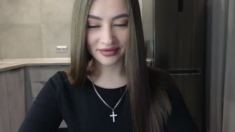 EvaAnna online show from 18, 12, 2024