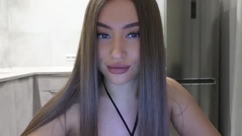 EvaAnna online show from 5, 2, 2025