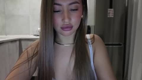 EvaAnna online show from 24, 11, 2025