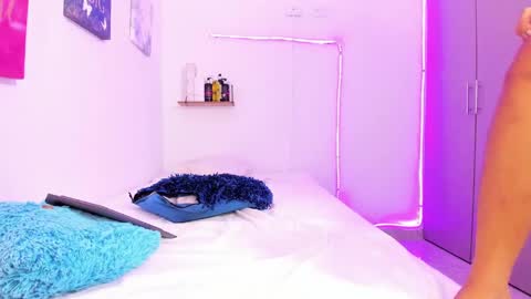 kim online show from 8, 2, 2025