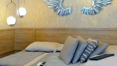 Kim online show from 17, 2, 2025