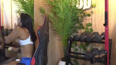 Snapshot of kim_beckett chatting on 21, 10, 2025 Kim online show from 21, 10, 2025