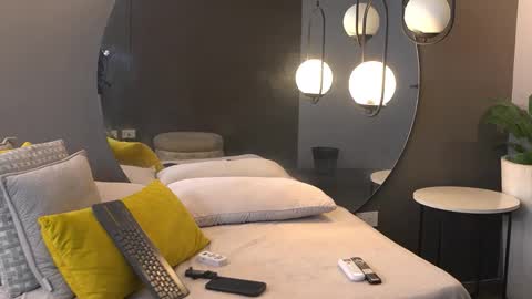 Snapshot of kim_beckett chatting on 22, 12, 2025 Kim online show from 22, 12, 2025