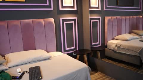 Snapshot of kim_beckett chatting on 9, 2, 2026 Kim online show from 9, 2, 2026