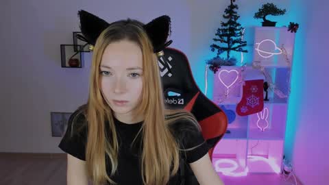 Snapshot of kim_boyd chatting on 6, 12, 2024 kim_boyd online show from 6, 12, 2024