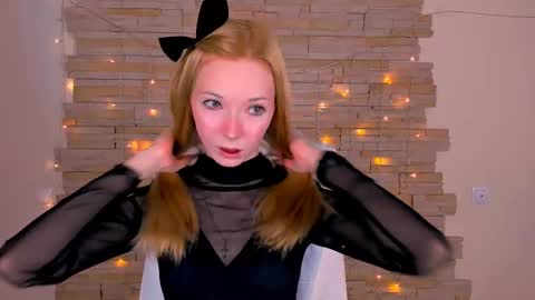 Snapshot of kim_boyd chatting on 10, 3, 2025 kim_boyd online show from 10, 3, 2025