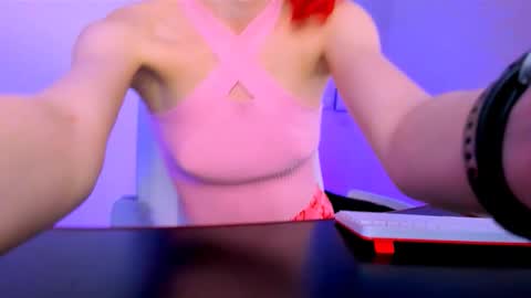 Snapshot of kim_boyd chatting on 29, 9, 2025 kim_boyd online show from 29, 9, 2025