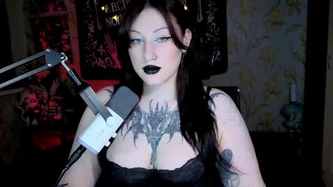 Snapshot of kim_possible1 chatting on 18, 5, 2026 Hi Im Kimberly but u can call me Kim. Turn on ur sound i love to talk and moan online show from 18, 5, 2026
