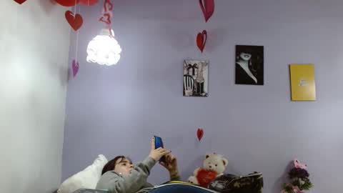 Kim  Yuk online show from 22, 2, 2025