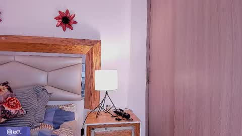 kimberly shaw online show from 11, 10, 2025