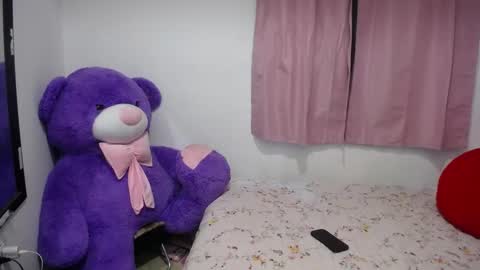 Kim online show from 9, 9, 2025