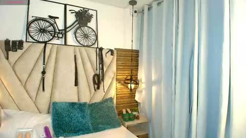 kimberlyfox_t online show from 6, 5, 2026