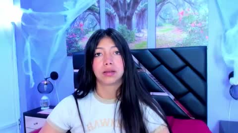 Kimberly Villalobos online show from 20, 10, 2025