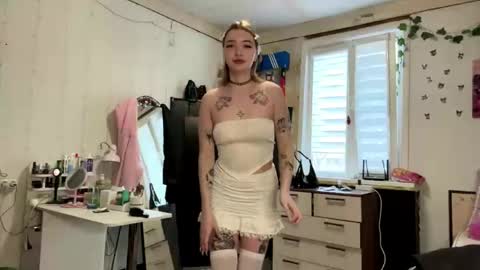 Elin online show from 29, 4, 2026
