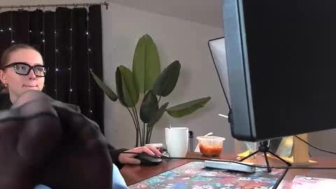 kimclarks online show from 8, 2, 2026