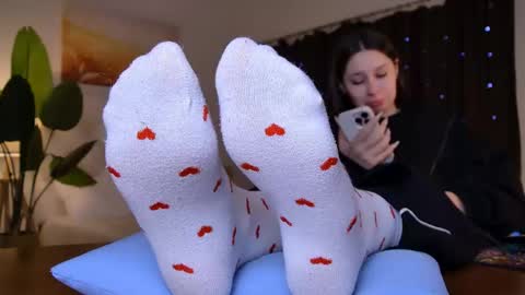 kimclarks online show from 30, 4, 2026