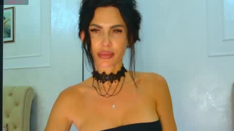 KIm online show from 23, 7, 2026