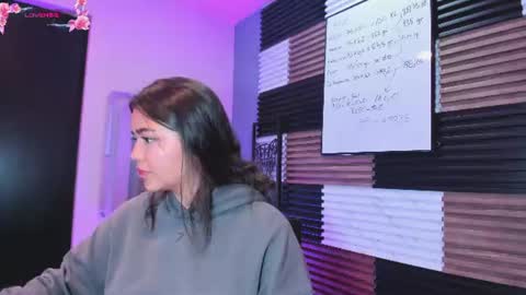  KIM  online show from 3, 7, 2026