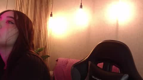 Snapshot of kimgarcez chatting on 5, 10, 2025 kimgarcez online show from 5, 10, 2025