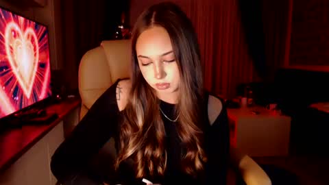 Kim Lee  online show from 24, 12, 2024