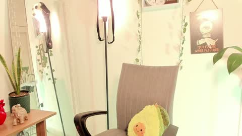 Kimm online show from 30, 1, 2025