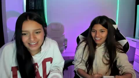 Snapshot of kimmi_foxy chatting on 31, 1, 2025 kimmi online show from 31, 1, 2025