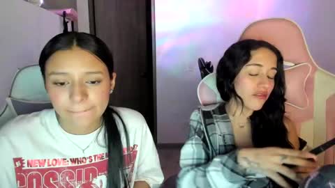 Snapshot of kimmi_foxy chatting on 15, 9, 2025 kimmi online show from 15, 9, 2025