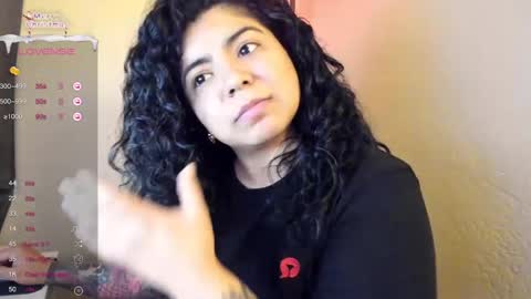 Snapshot of kimmiakiss22 chatting on 15, 12, 2024 Kimmi online show from 15, 12, 2024